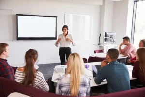 Bồi dưỡng chức danh nghề nghiệp giảng viên đại học